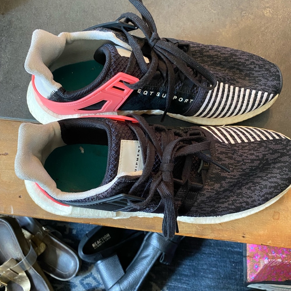 Equipment sneakers size 12